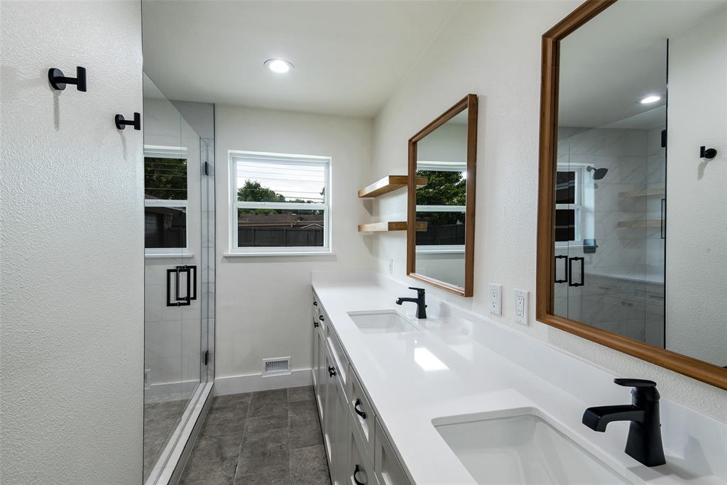 Hillcrest Homes 04 - Residential Lease