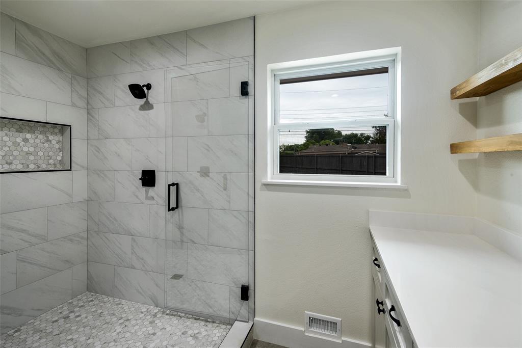 Hillcrest Homes 04 - Residential Lease