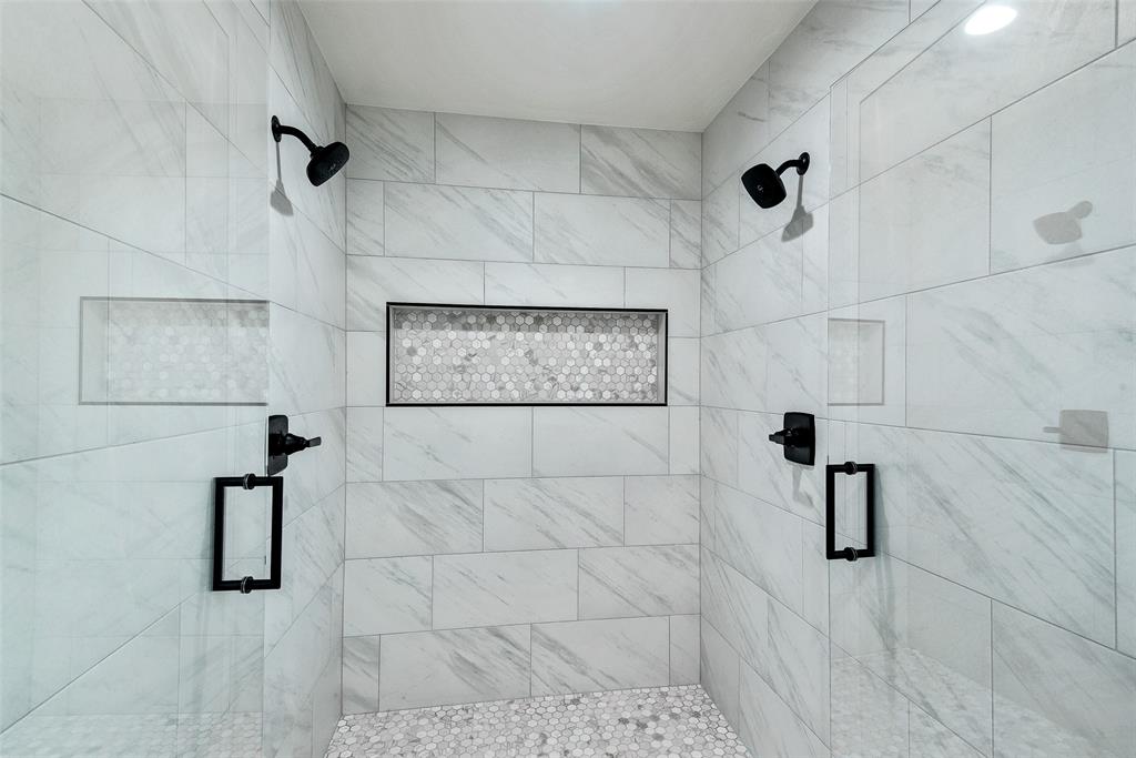 Hillcrest Homes 04 - Residential Lease