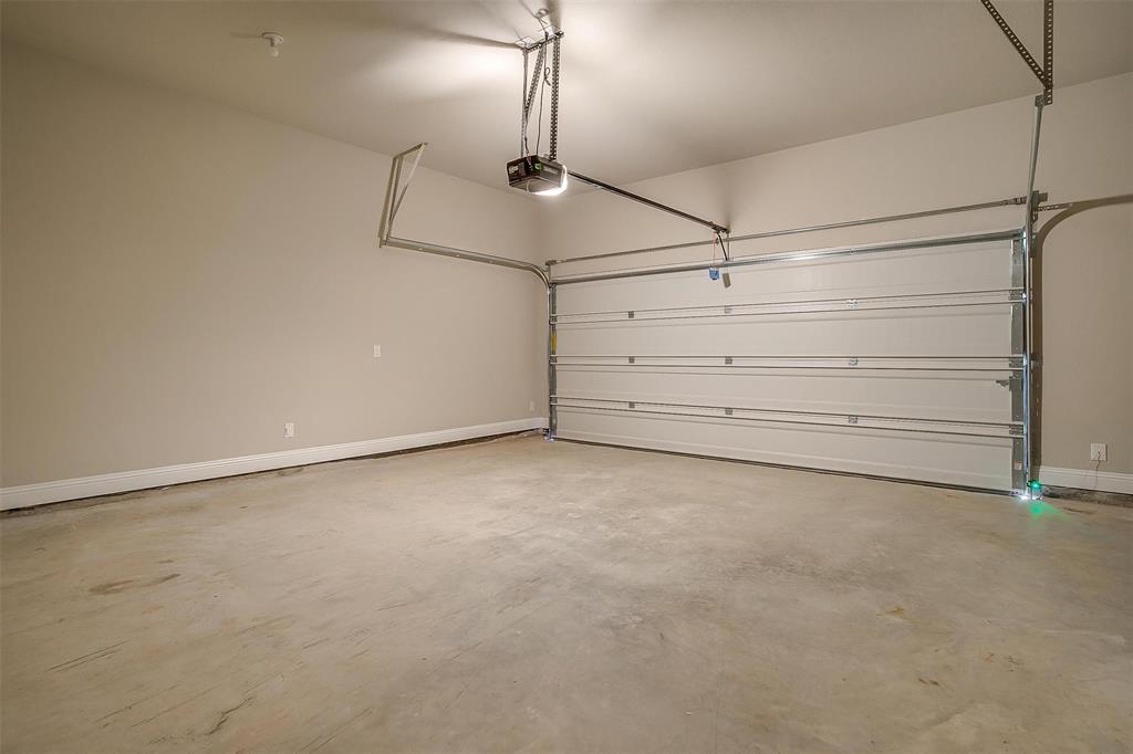 Gables At Ohio - Residential Lease