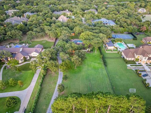 Photo of 1287 Sunshine Lane, Southlake, TX 76092 (MLS # 21214930)