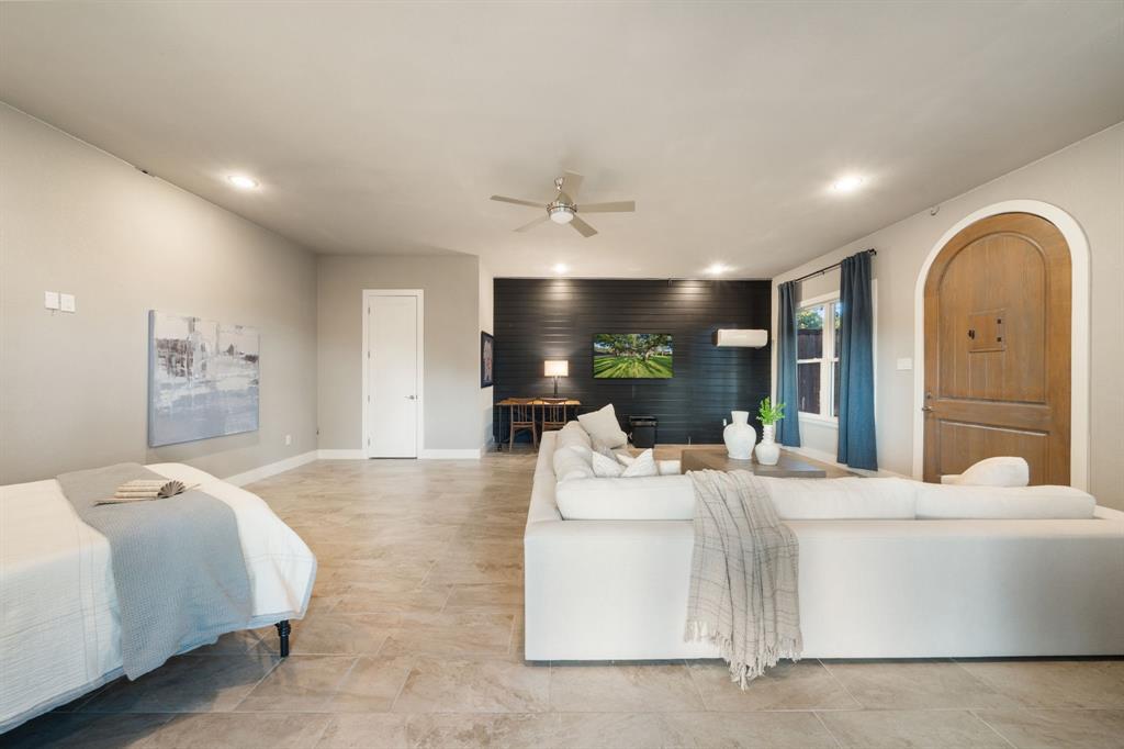 Throop F 1511 - Residential