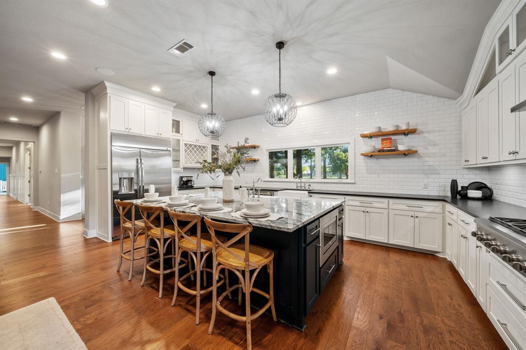 Throop F 1511 - Residential