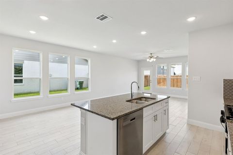 Tiny photo for 725 Rusty Spurs Place, Weston, TX 75009 (MLS # 21200950)