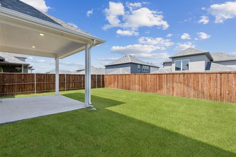 Tiny photo for 725 Rusty Spurs Place, Weston, TX 75009 (MLS # 21200950)