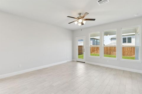 Tiny photo for 725 Rusty Spurs Place, Weston, TX 75009 (MLS # 21200950)