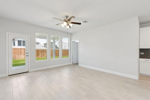 Tiny photo for 725 Rusty Spurs Place, Weston, TX 75009 (MLS # 21200950)