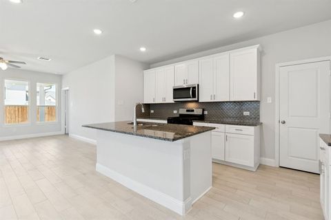 Tiny photo for 725 Rusty Spurs Place, Weston, TX 75009 (MLS # 21200950)