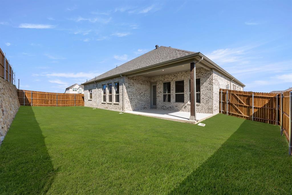 Country Lakes - Residential