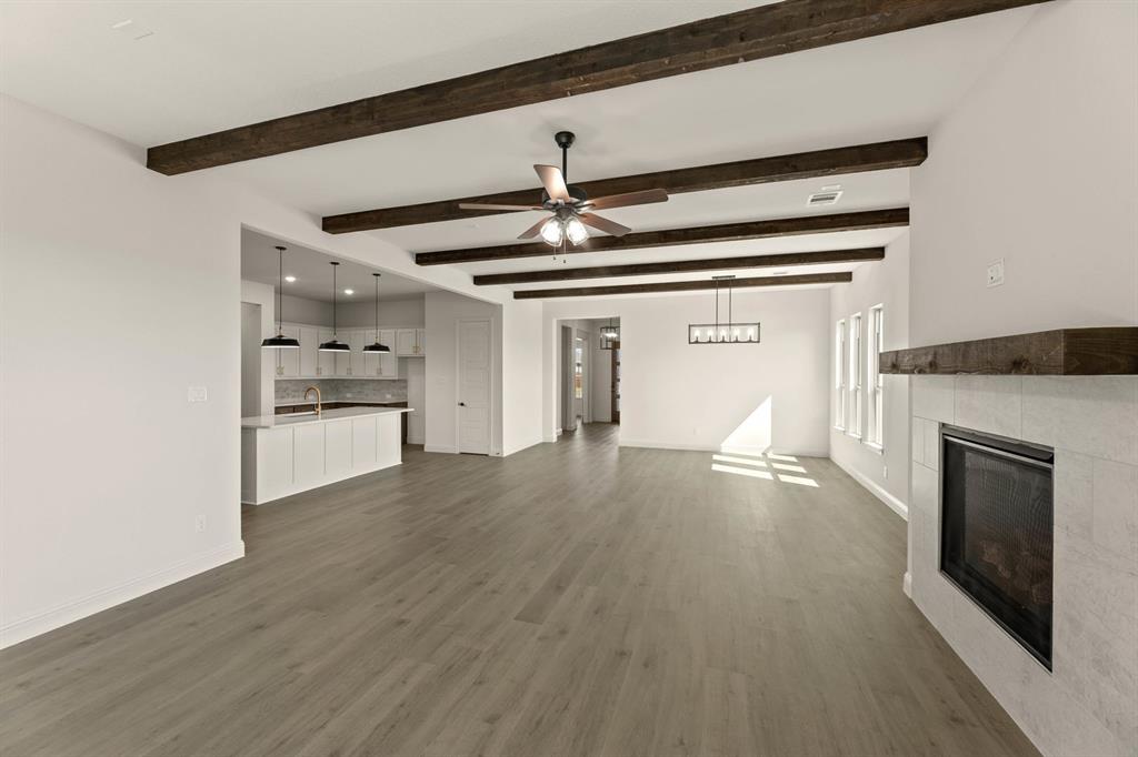 Country Lakes - Residential