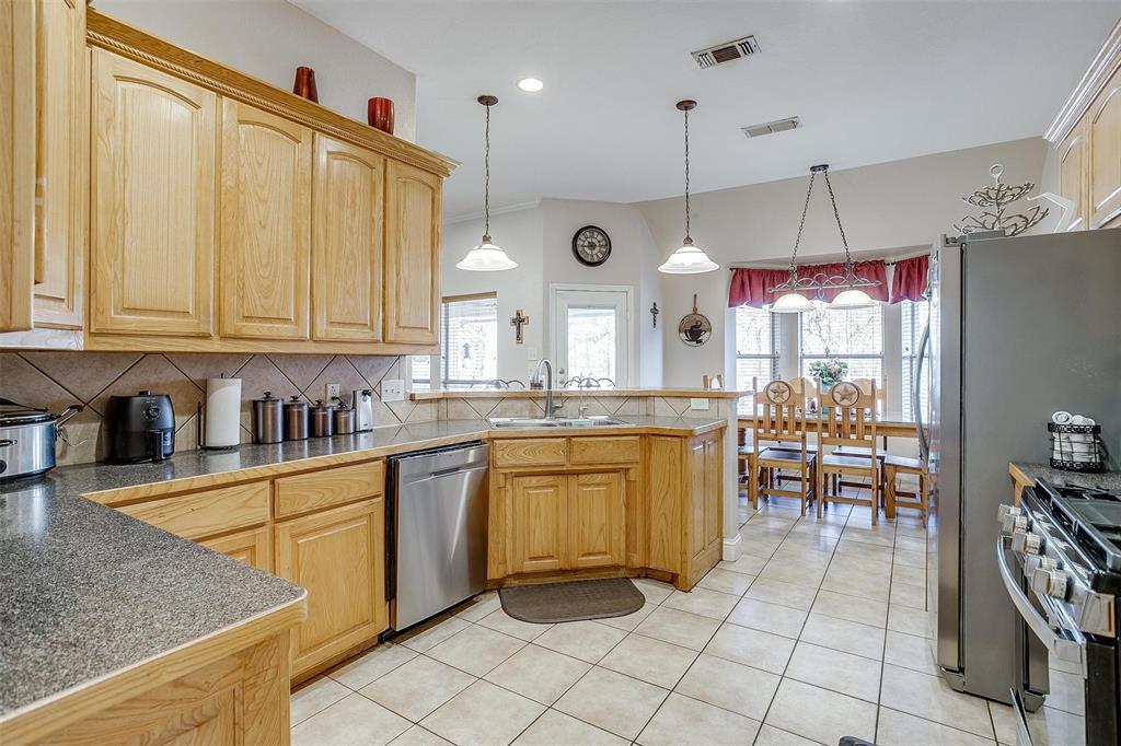 6409 Feather Wind Way