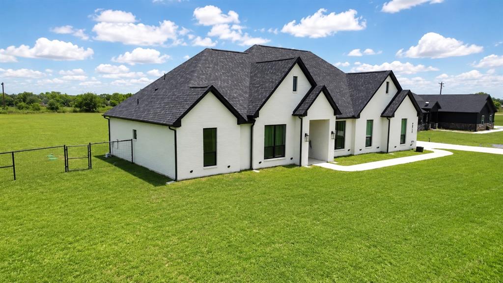 1511 Dixie Estates Way