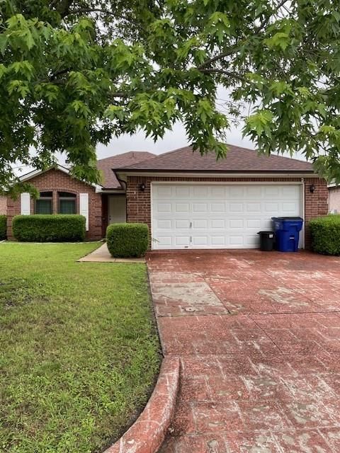 502 Blueberry Hill Lane Mansfield TX 76063