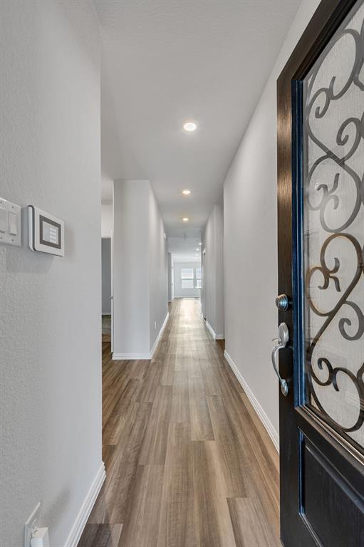 1564 Glacier Ridge