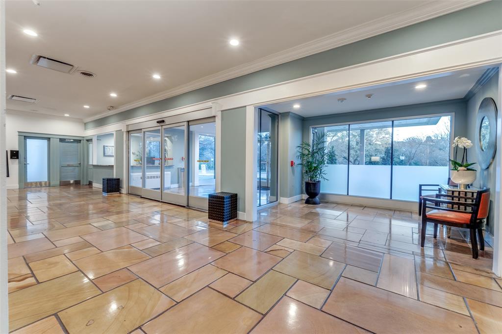 Twenty 01 Turtle Creek Condos - Residential