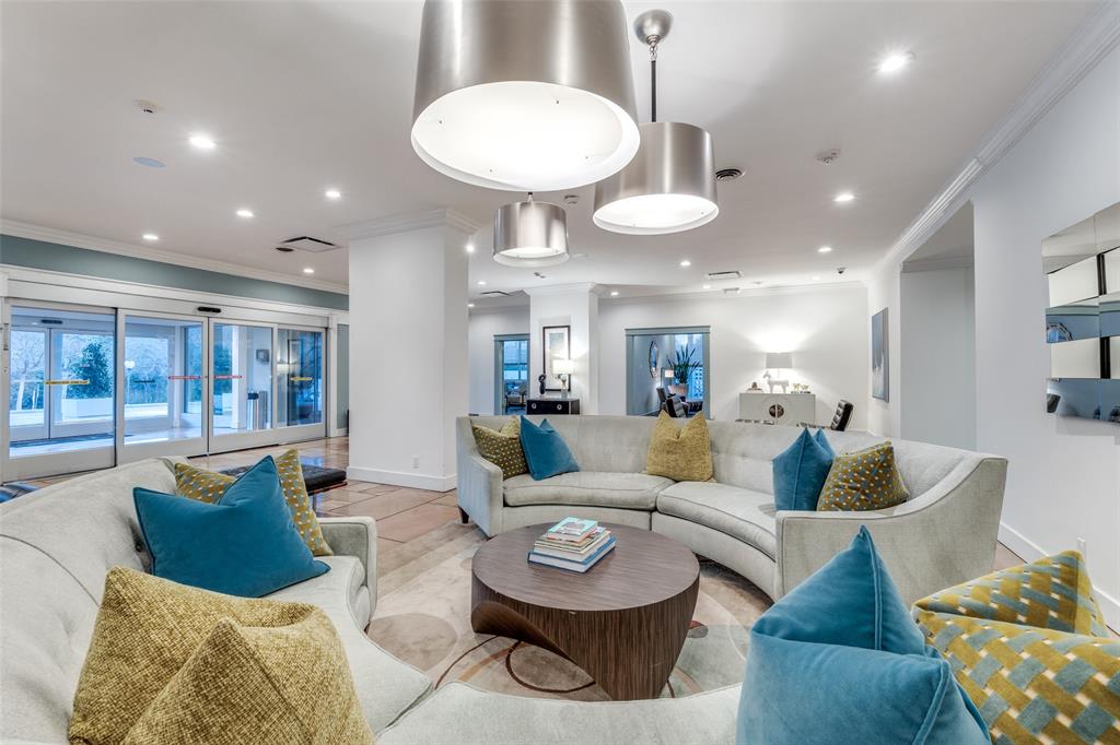 Twenty 01 Turtle Creek Condos - Residential