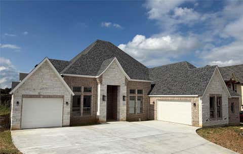 Photo of 945 Claystone Ridge Drive, Fort Worth, TX 76028 (MLS # 21302821)