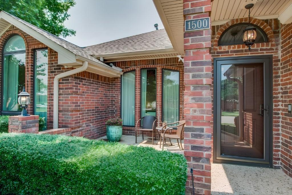 1500 Mission Hills Lane