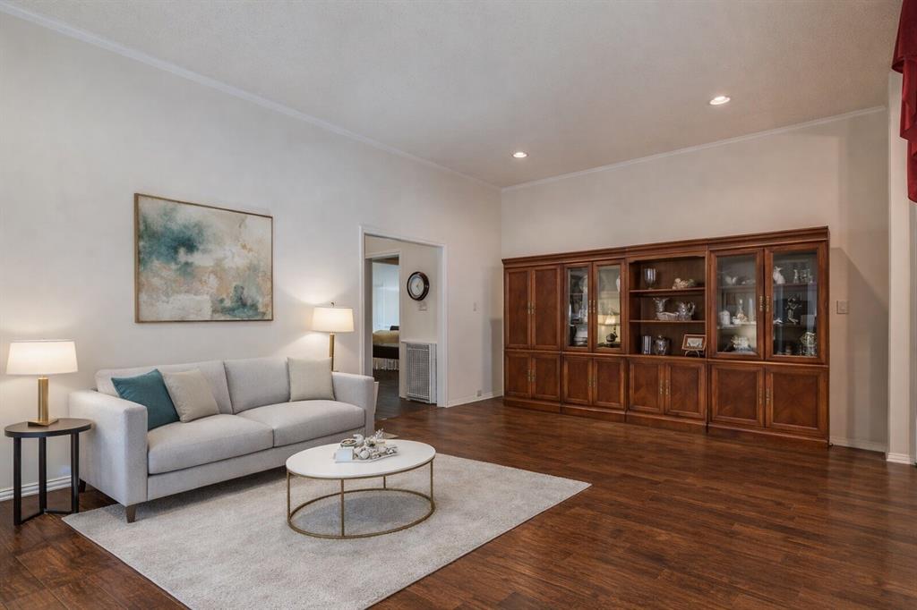 1500 Mission Hills Lane