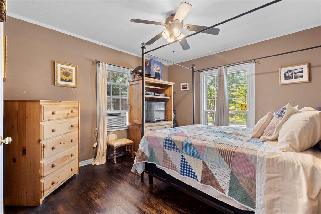 East Hampton Hills - Residential