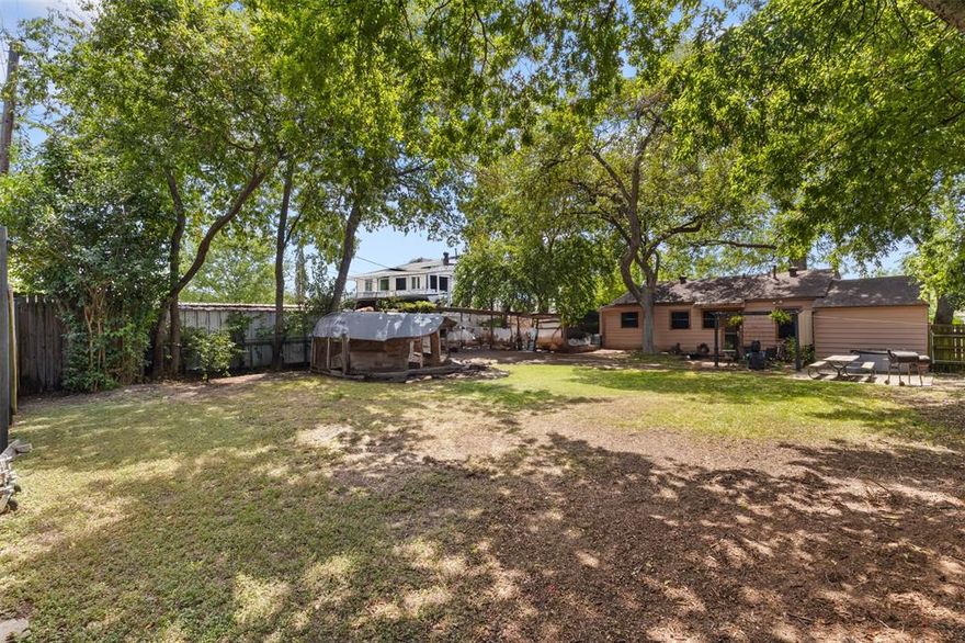 Welcome to this charming 2-bedroom, 1-bath home located in the sought-after Elmwood neighborhood of Oak Cliff! This property offers a spacious backyard with alley access through a large gate, a 1-car garage, and a carport for additional covered parking. Inside, you’ll find a comfortable layout that’s ready for your personal touch.

Enjoy being close to all the fun things Oak Cliff has to offer—trendy restaurants, shops, and local favorites. Plus, with the brand-new Target coming soon to Wynnewood, you’ll love the added convenience and growth in the area.

Don’t miss your chance to own a home in one of Dallas’s most vibrant and thriving communities!