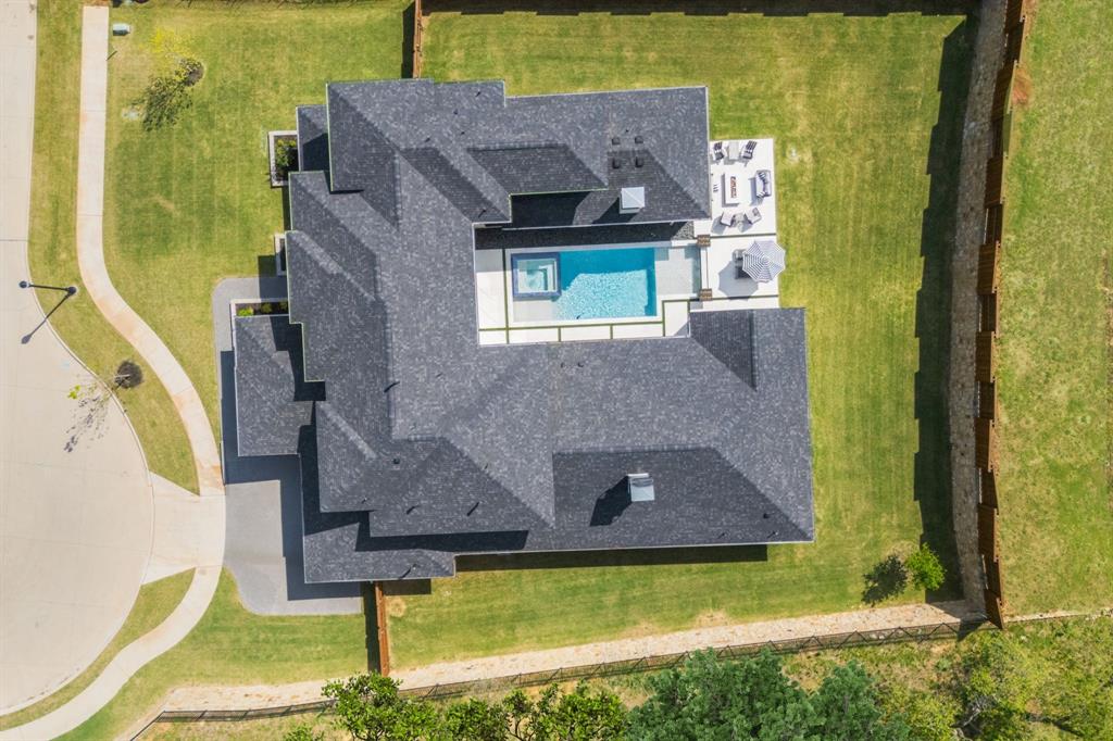 381 Spade Ranch Road