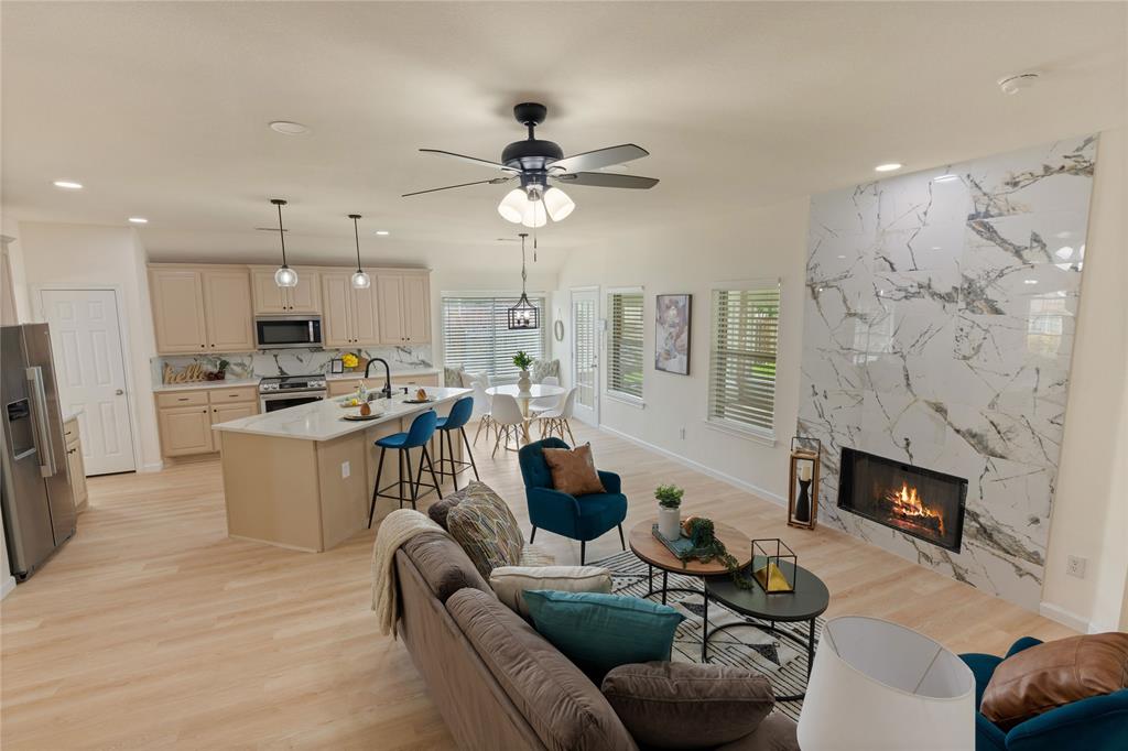 9716 Meadow Creek Drive
