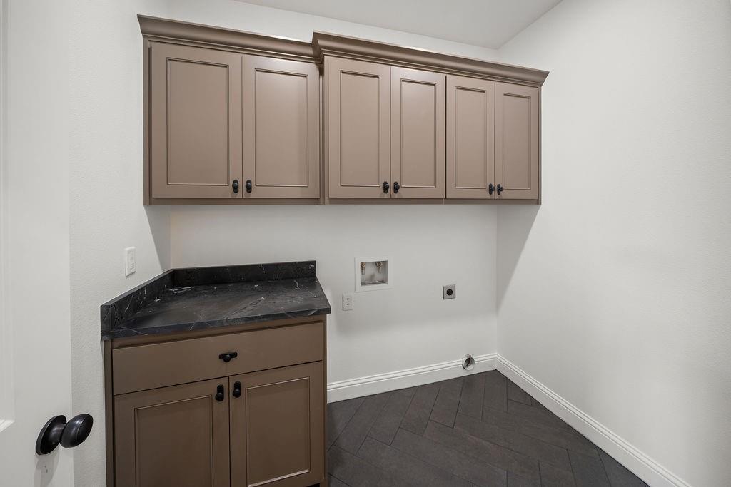 Oak Creek - Residential