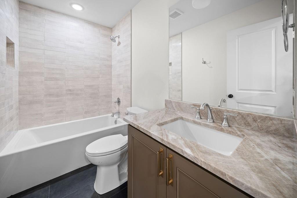 Oak Creek - Residential
