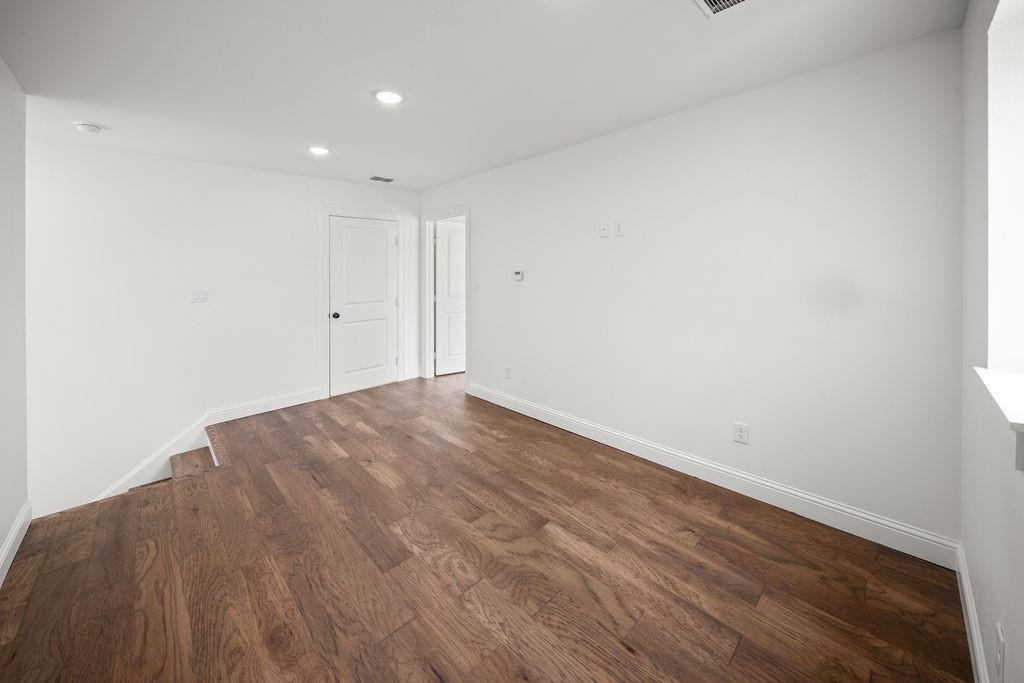 Oak Creek - Residential