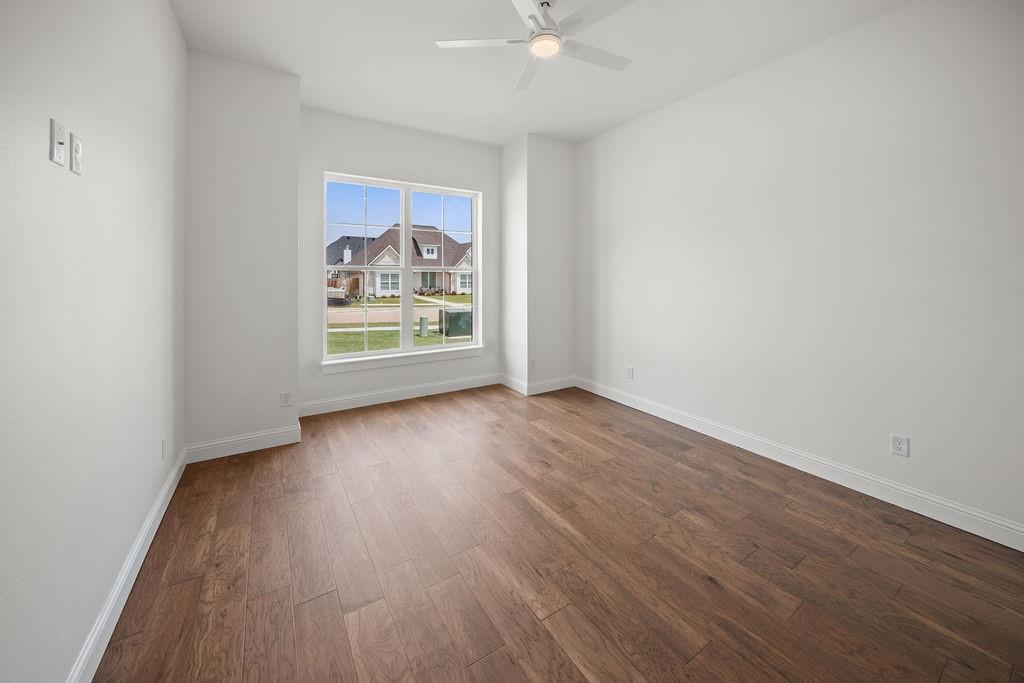 Oak Creek - Residential