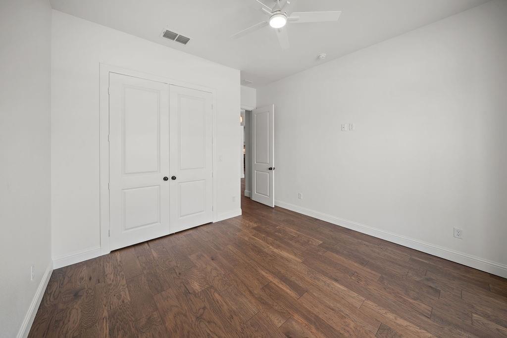 Oak Creek - Residential