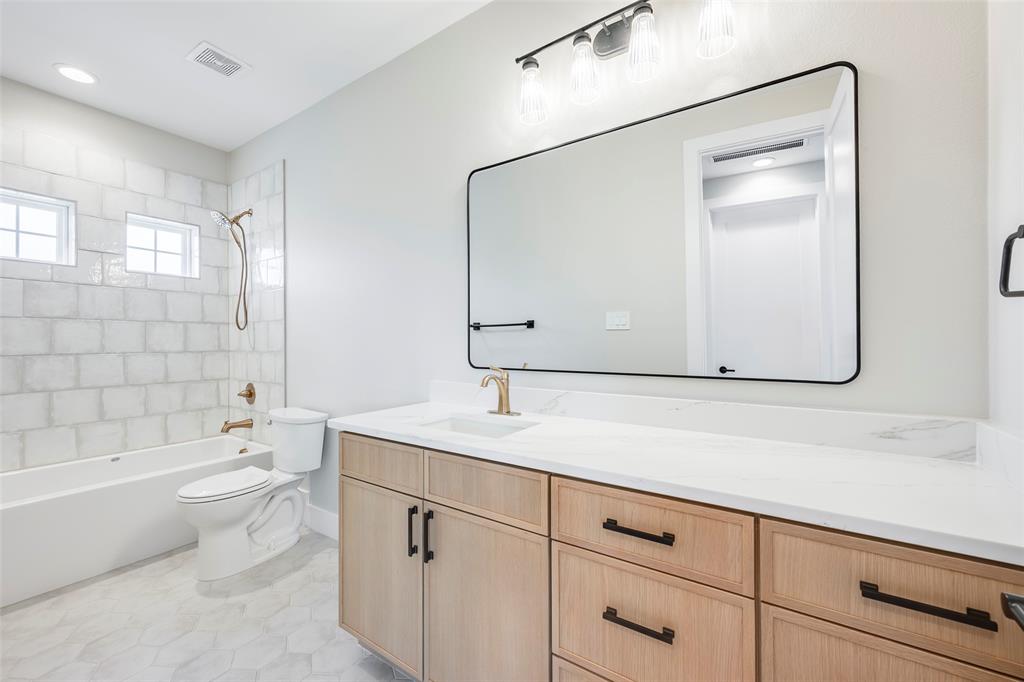 Rolling Creek Ranch Ph III - Residential