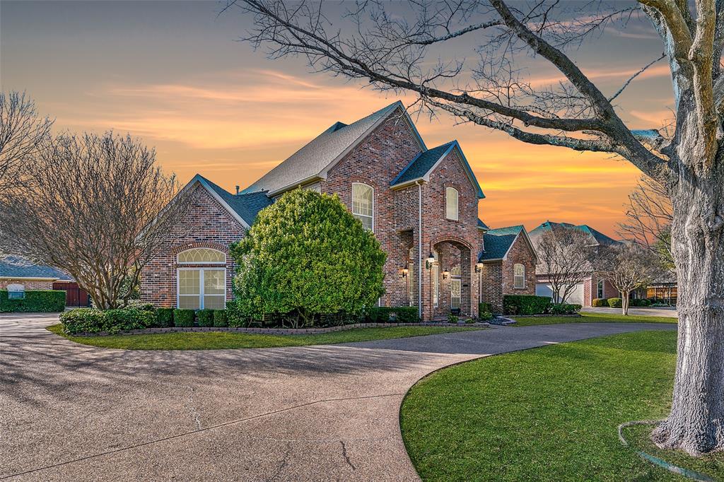 7405 Sugarbush Drive