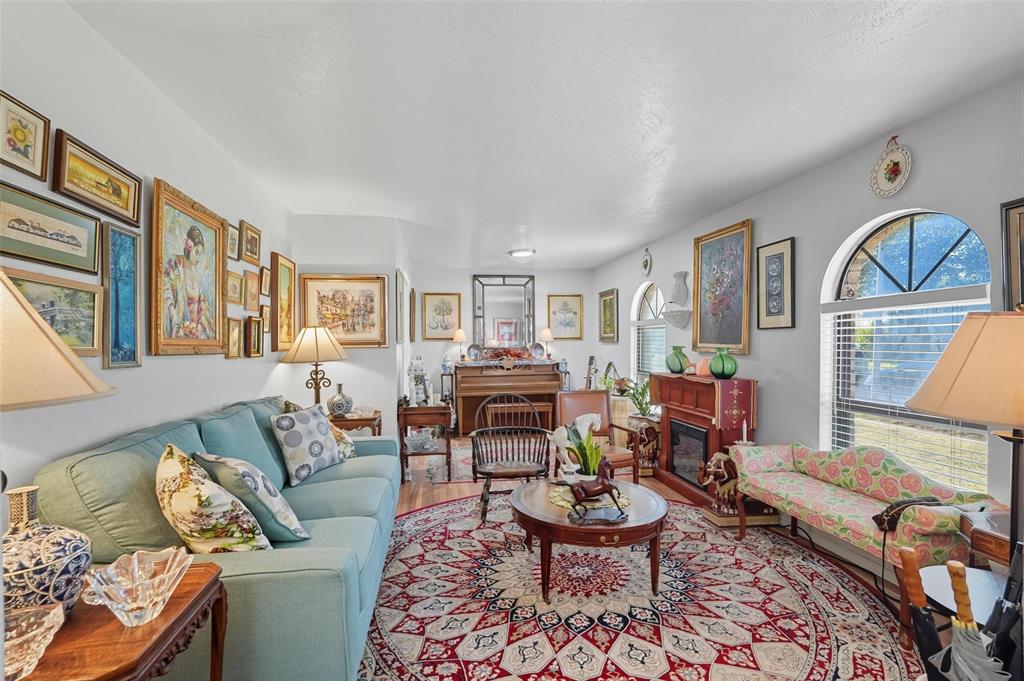 Briarwood Estate - Residential