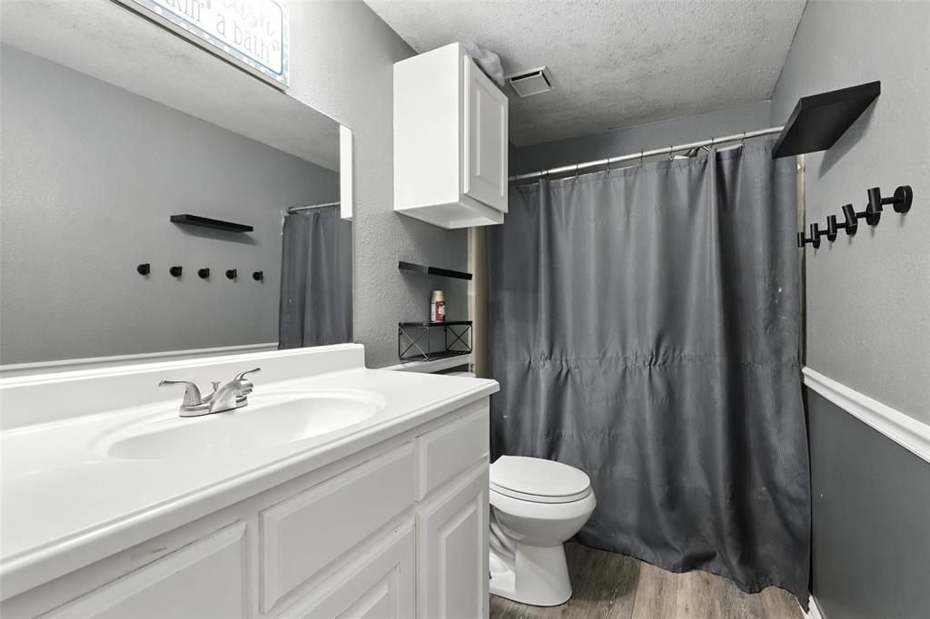 Shady Oaks - Residential