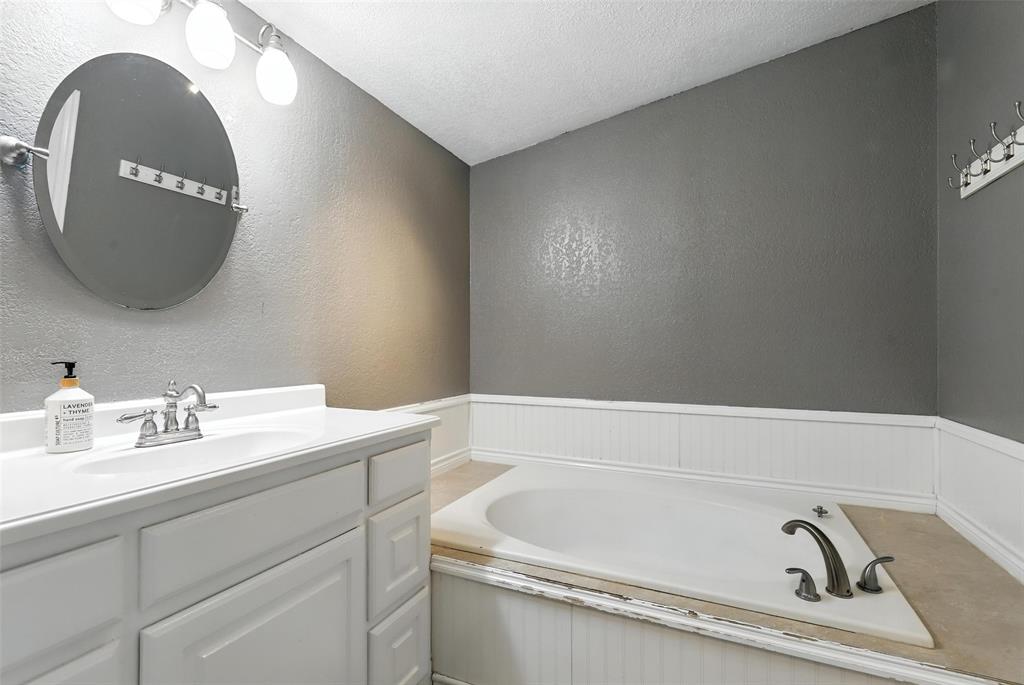 Shady Oaks - Residential