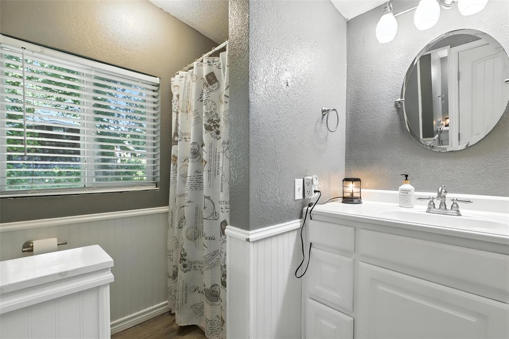 Shady Oaks - Residential