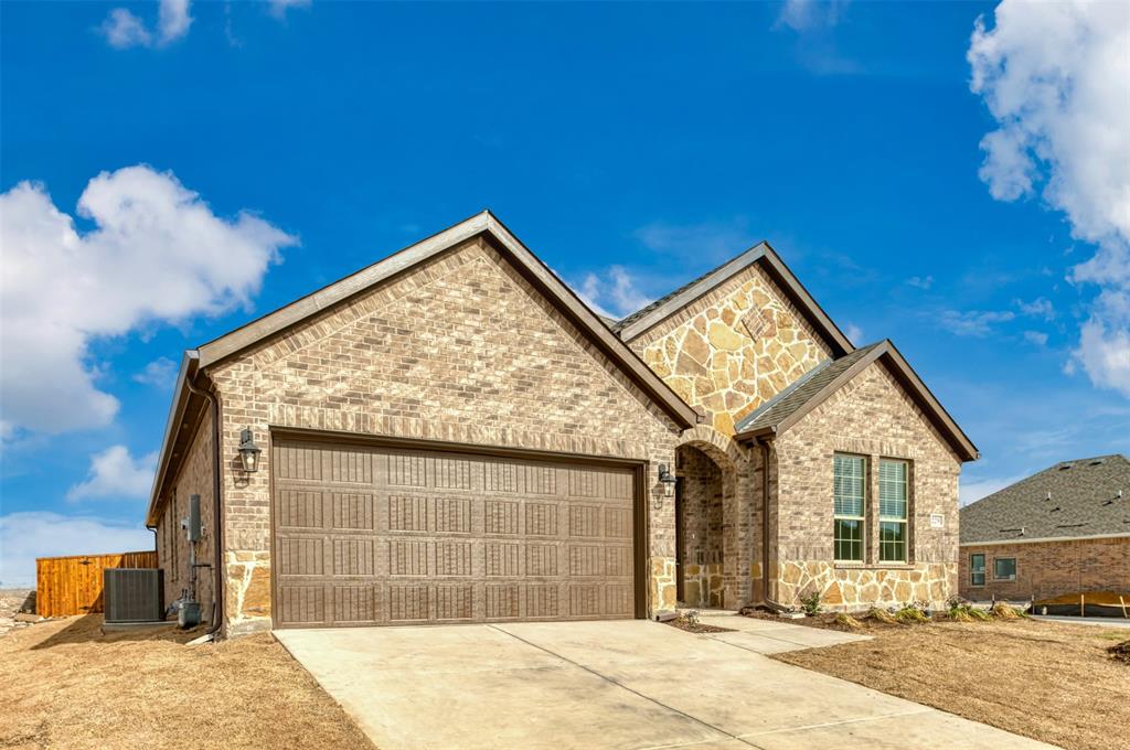 229 Tate Lane