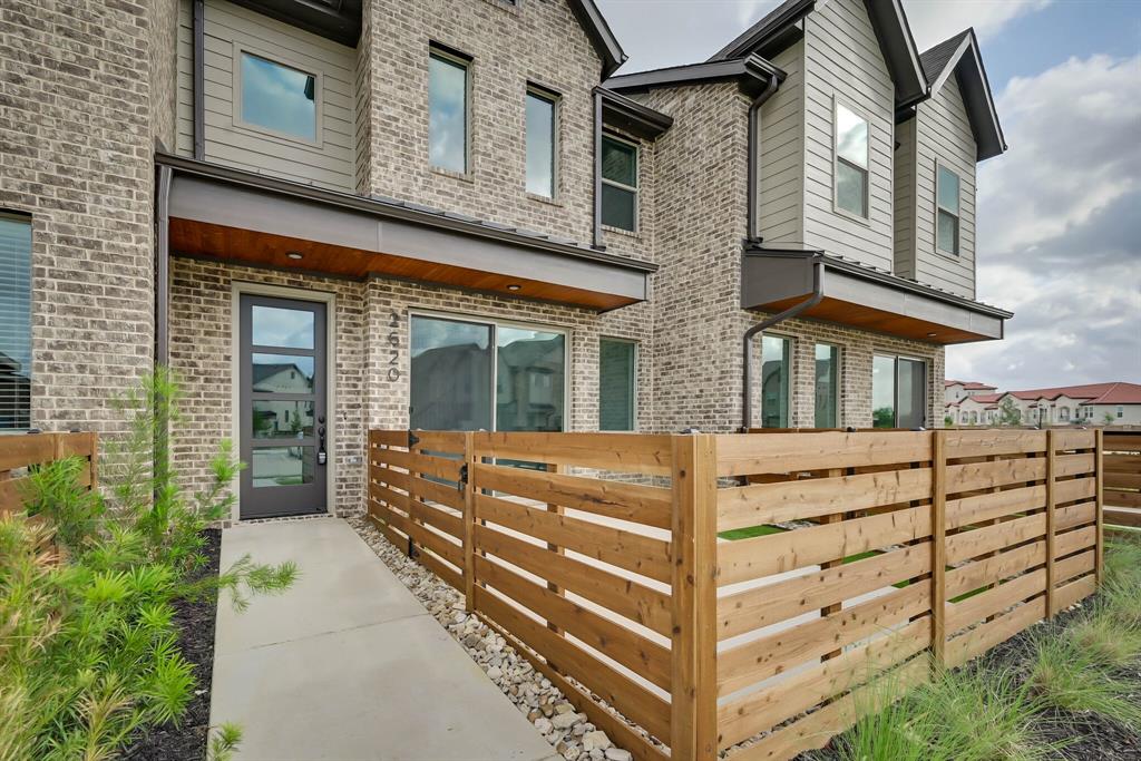 2620 La Cala Drive