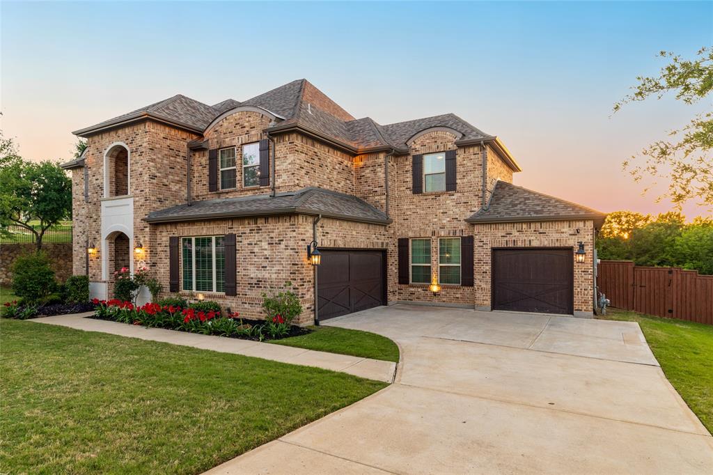 1612 Emerald Knoll Court