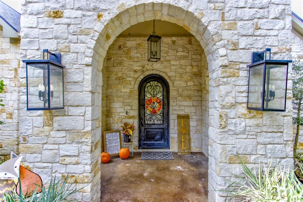 122 Forest Creek Circle