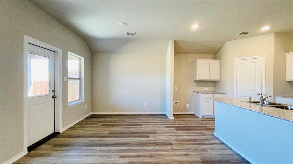 Sunnycreek - Residential