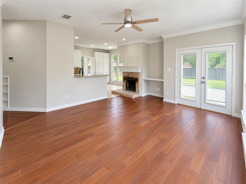 1017 Laurel Oak Drive