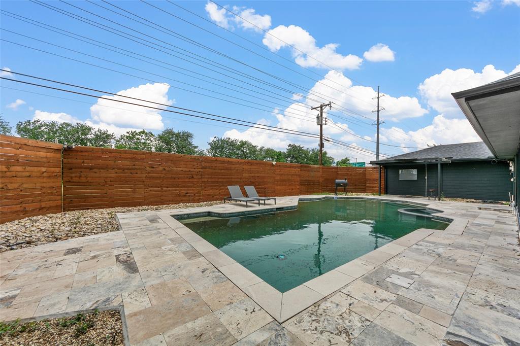 12211 Quincy Lane