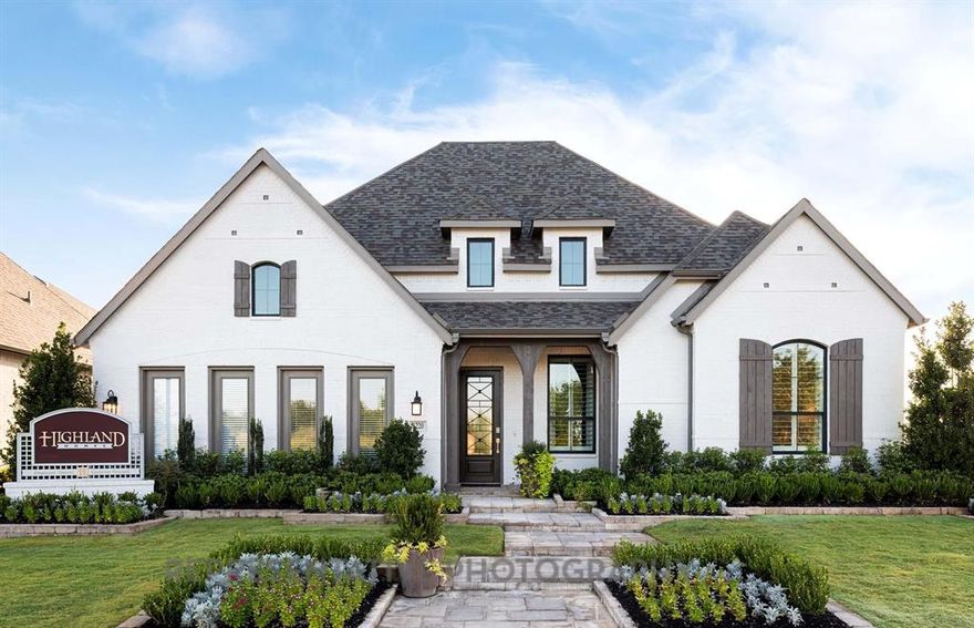 Beautiful Fleetwood Model Home featuring an elegant Family Room Fireplace, a luxurious Primary Bath with a Freestanding Tub and Separate Shower, plus an added 36x54 Master Tub and Shower Glass Window for enhanced natural light. Enjoy upgraded Rear Brick, a charming Primary Bay Window, and an Extended Outdoor Living area perfect for entertaining. Secondary Bath includes a Shower ILO Tub with Acrylic Pan, while the kitchen is elevated with Optional Upper Cabinets in a Rich Stain Finish. Additional highlights include Powder Bath ILO Storage, designer finishes throughout, and thoughtfully selected upgrades that showcase both style and functionality.