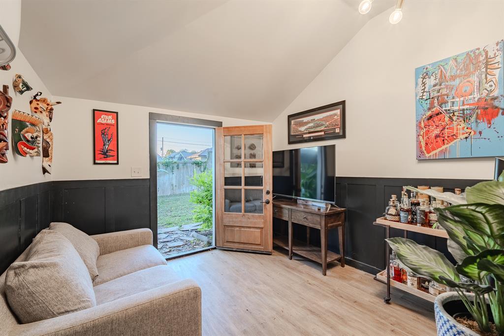 Belmont Sub - Residential Lease