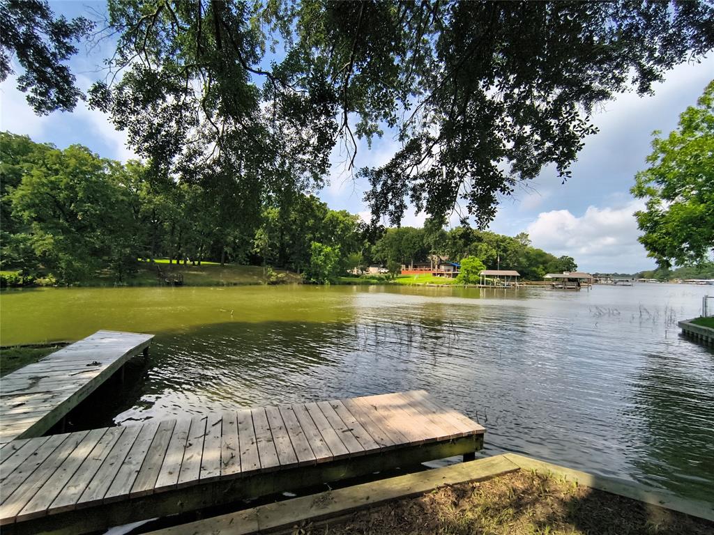 180 Arrowhead Way
