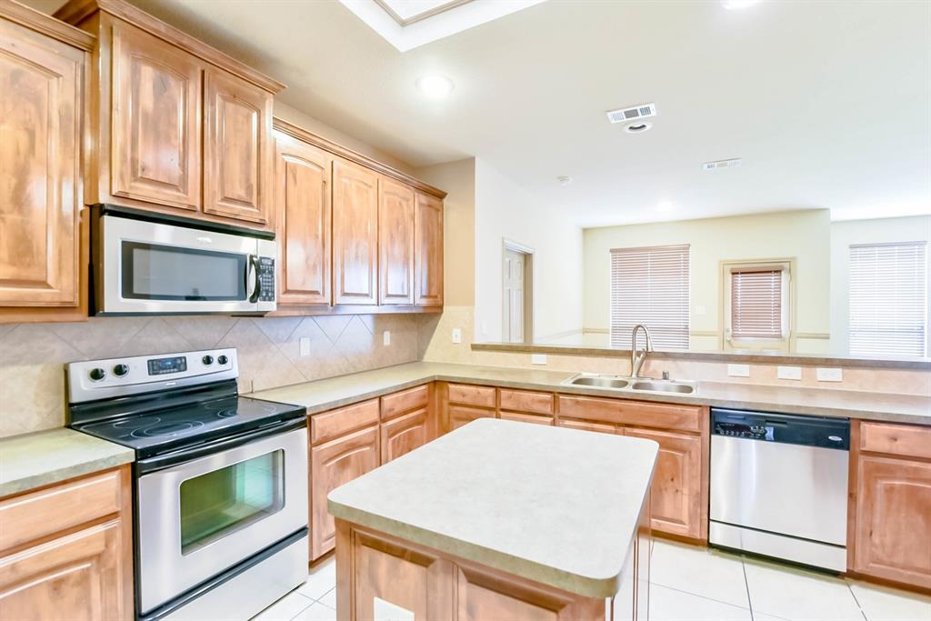 Deer Creek Arlington - Residential Lease