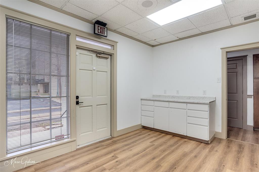 Plymouth Sub - Commercial Sale